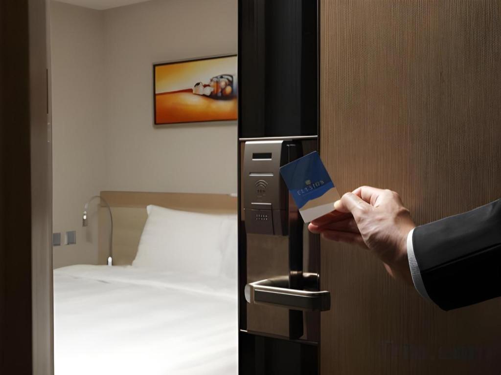 Elysion Place Causeway Bay 4* Hong Kong