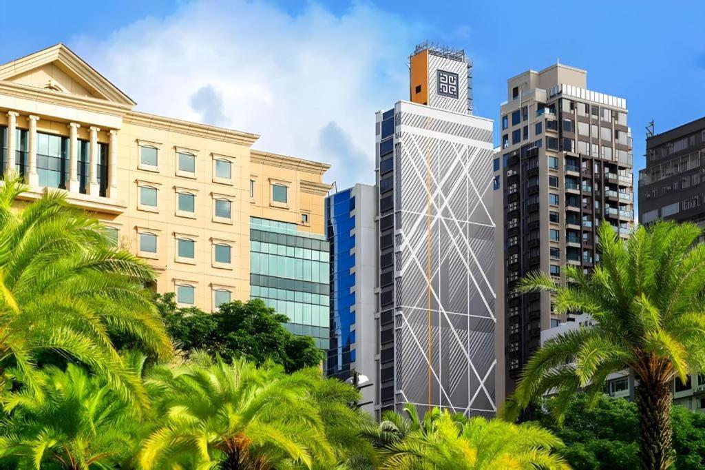 Khách sạn Elysion Place Causeway Bay 4*