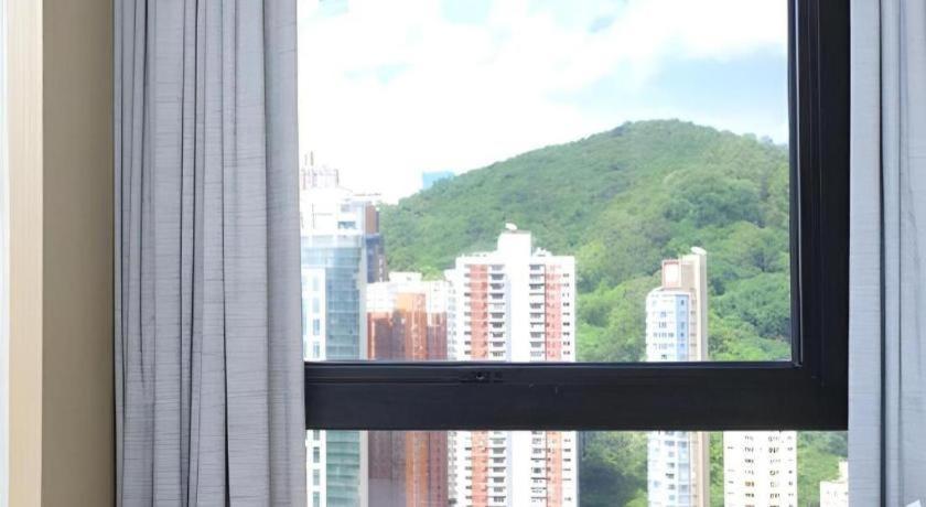 Khách sạn Elysion Place Causeway Bay 4*