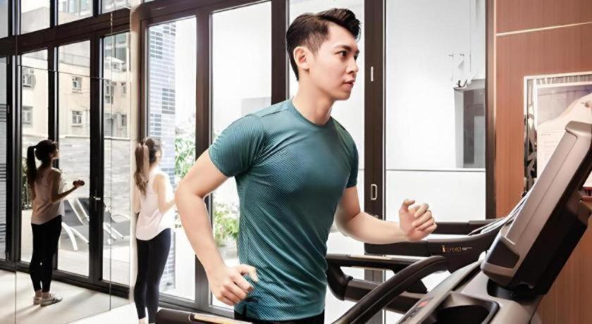 Elysion Place Causeway Bay Khách sạn 4*